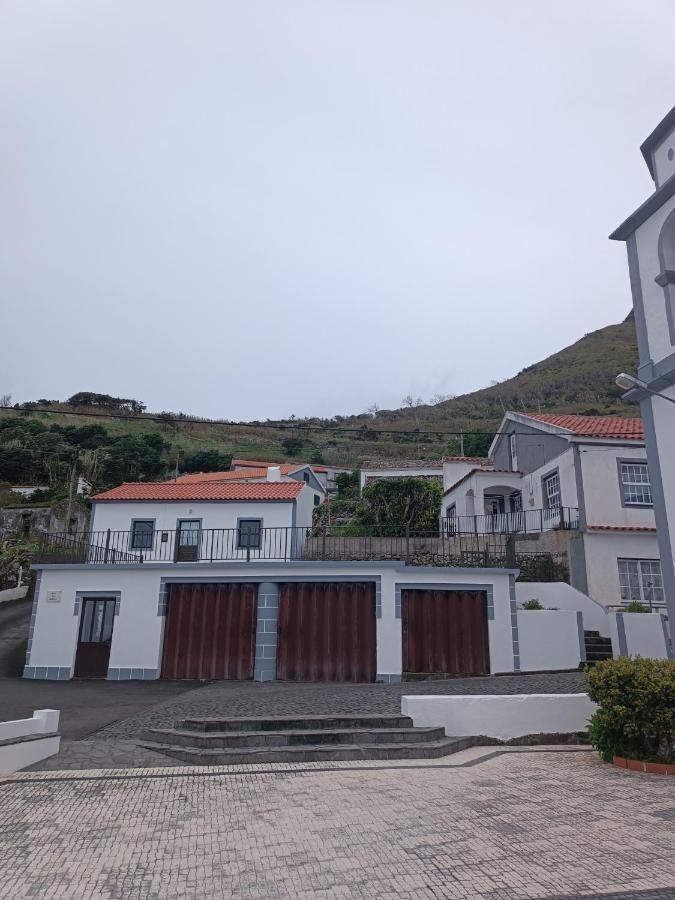 Alojamento Local M&I Lajes das Flores Zewnętrze zdjęcie