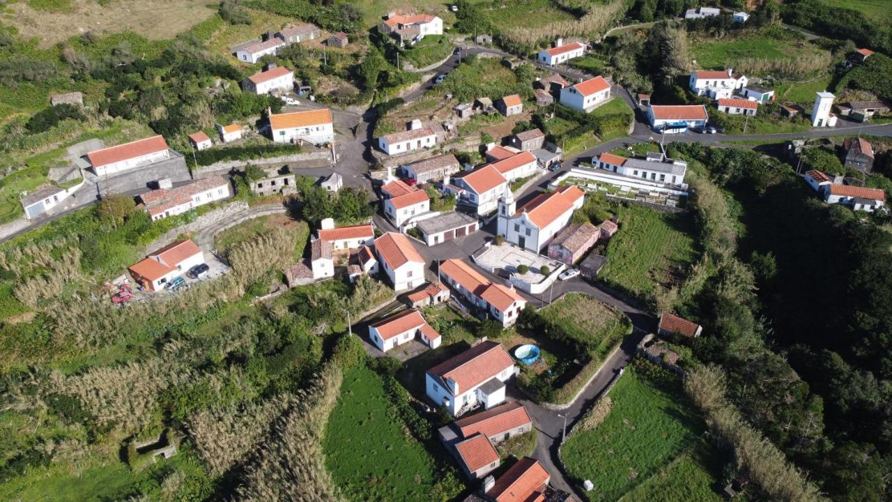 Alojamento Local M&I Lajes das Flores Zewnętrze zdjęcie